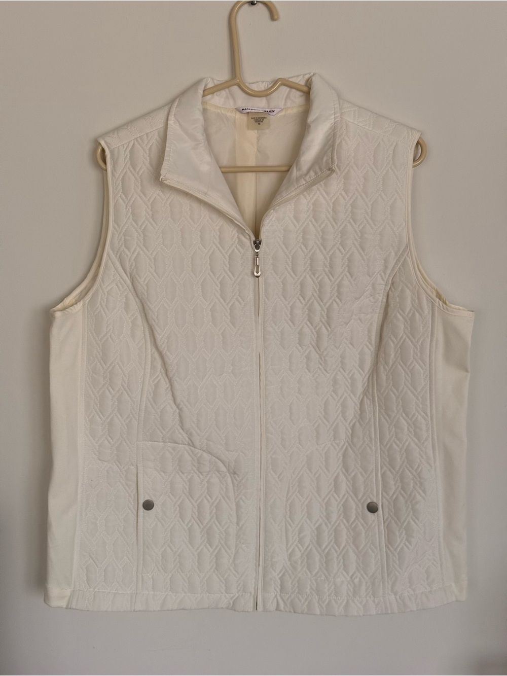Allison Daley White Quilted Zip Vest - Women's Plus Size 16